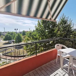 villa-vania-family-apartments.hotelslidodijesolo.com/