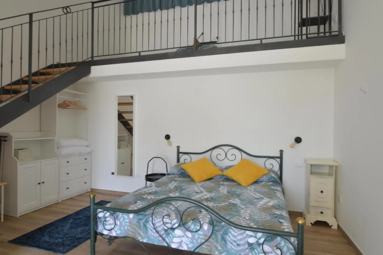 Farm stay Agriturismo Pepe Rosa Rivoli Veronese Italy